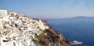 ILHAS GREGAS: roteiro de 10 dias por quatro destinos