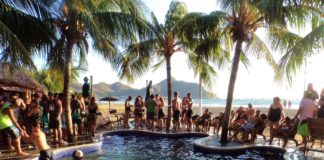 SAN JUAN DEL SUR: a melhor festa (na piscina) da América Central